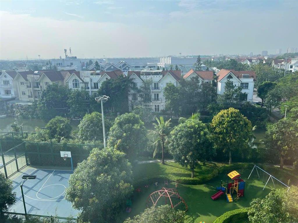 Bán căn hộ 2pn 2vs toà s1 vip nhất tại vinhomes symphony