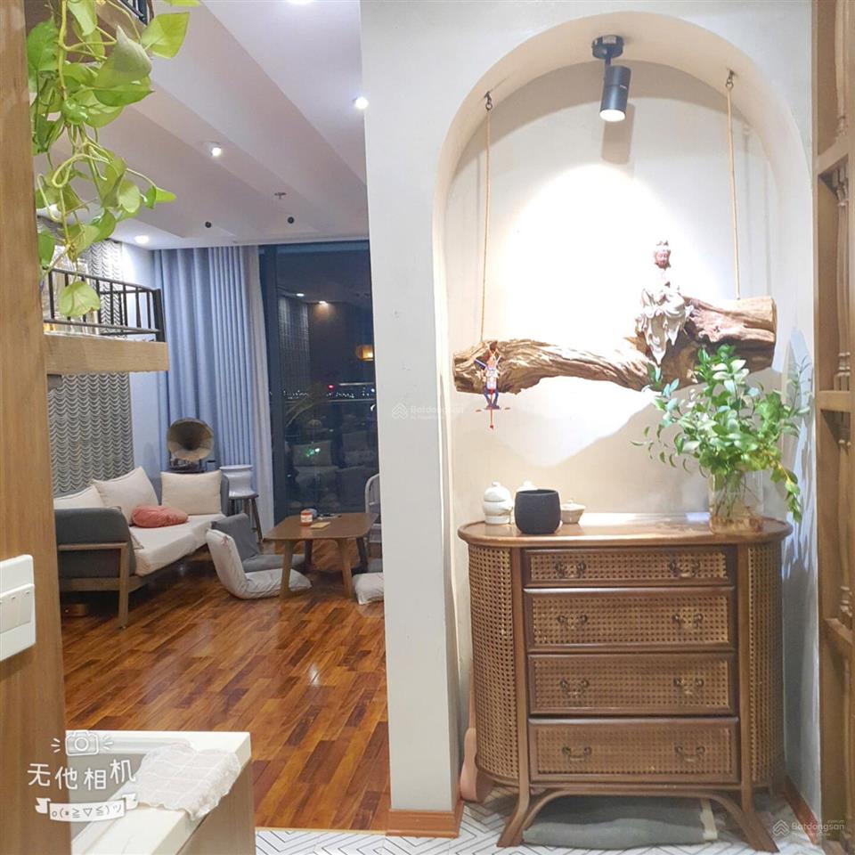 Cho thuê căn hộ 2 pn toà s1 ban công hướng đông nam full đồ tầng 9 tại vinhomes symphony