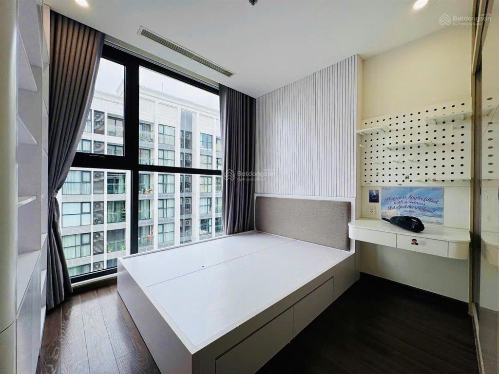 Cho thuê căn hộ đập thông 3pn siêu đẹp tại vinhomes symphony