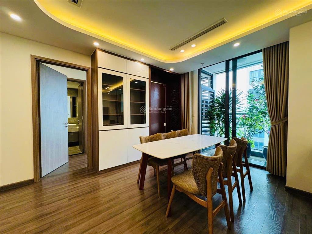 Cho thuê căn hộ đập thông 3pn siêu đẹp tại vinhomes symphony