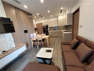 Nội thất sang trọng, cạnh nhà để xe  2pn 2wc diện tích rộng tại tonkin vinhomes smart 0365 811 ***