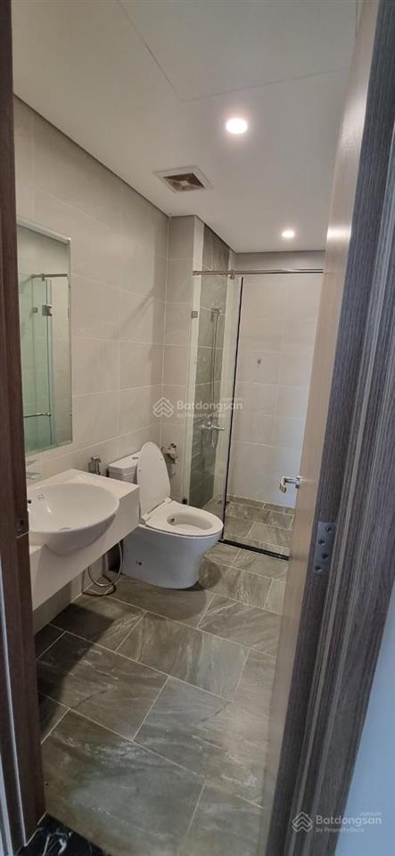 Mình cho thuê căn hộ 3pn 2wc đồ cơ bản tại vinhomes smart, diện tích 82m2