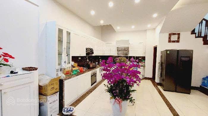 Cho thuê cc 3pn, 2wc, 91m2 tại eco lake view, chỉ với 13 triệu, view đẹp, hoàng mai, hn