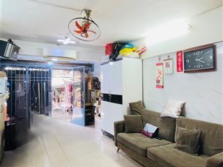 Cc ngô gia tự 55m tầng trệt ngay trong chợ tầng trệt kd đa ngành giá 3,99tỷ