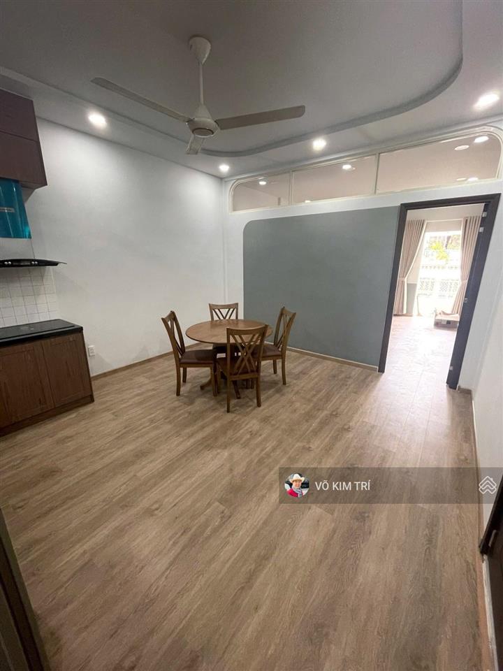 Cc võ văn tần khu vip mt trung tâm 64m2 shr ban công view đẹp 2pn 2wc, giá 3.95 tỷ.  0918 220 ***