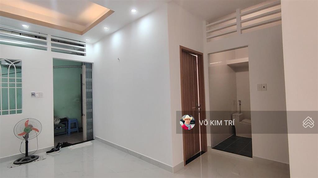 Cc 548 phạm văn đồng 3pn shr full nội thất giá 3,2tỷ  0918 220 *** mr. trí