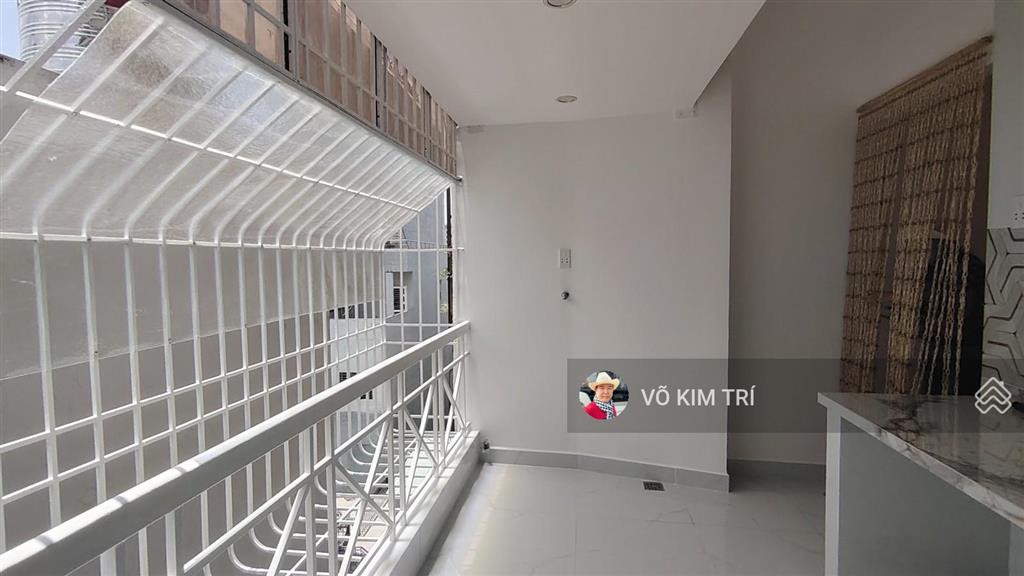 Cc 548 phạm văn đồng 3pn shr full nội thất giá 3,2tỷ  0918 220 *** mr. trí