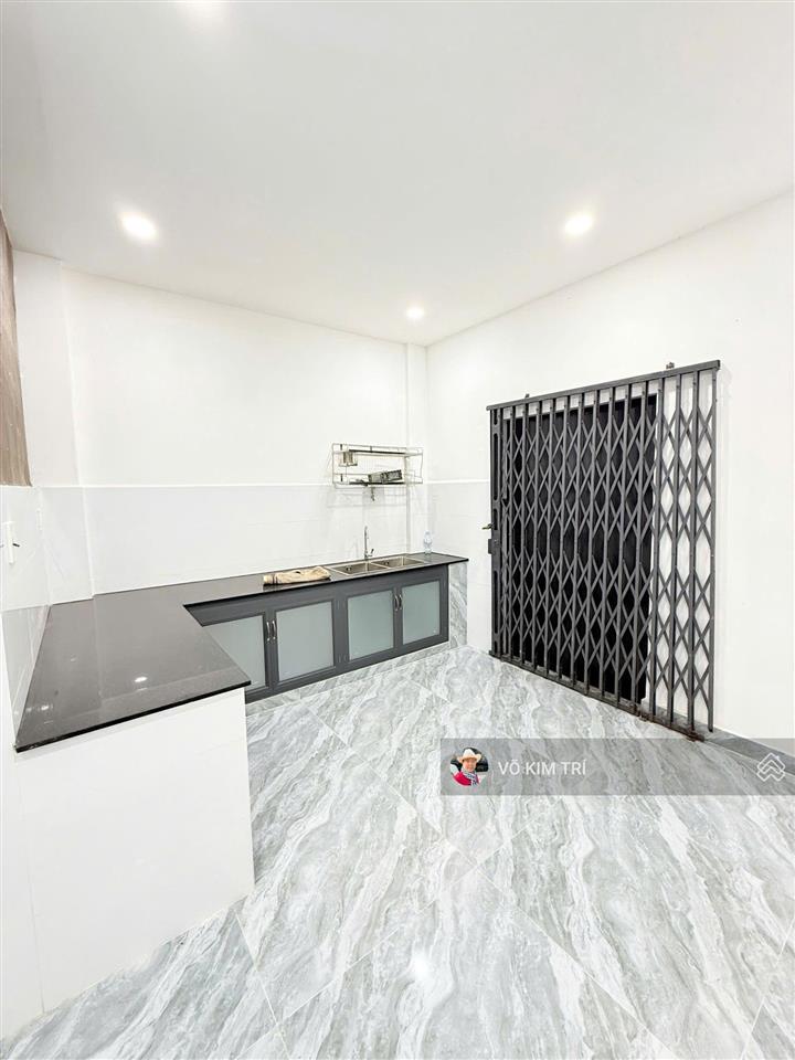 Quận 10 cc lý thường kiệt 64m2, 2pn, giá 2,98 tỷ