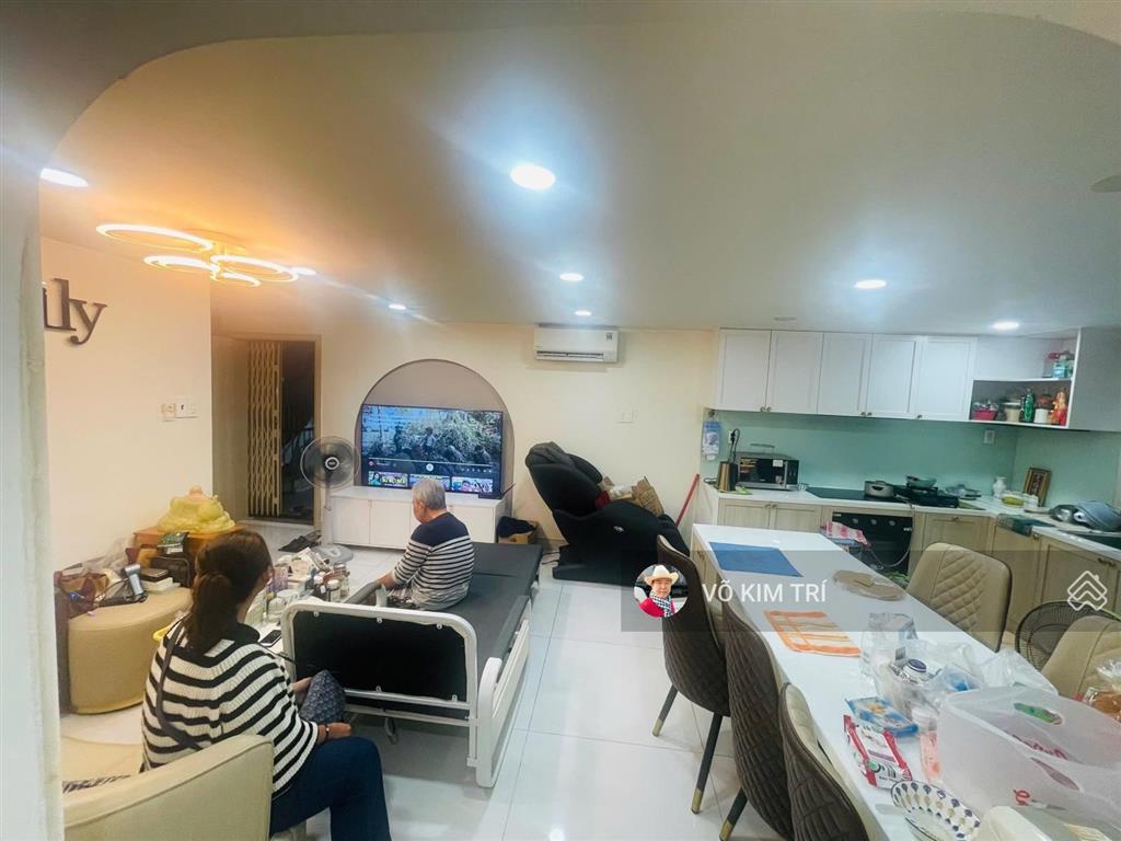 Quận 5 cc chiêu anh cát tầng 1 shr 72m2 2pn 2wc giá 3,3tỷ