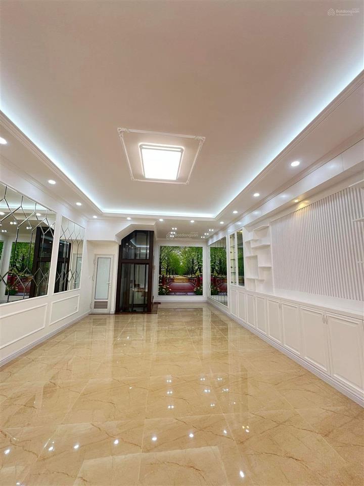 Chính chủ bán tòa nhà cầu giấy ô tô tránh kinh doanh đỉnh giá tốt nhất khu vực