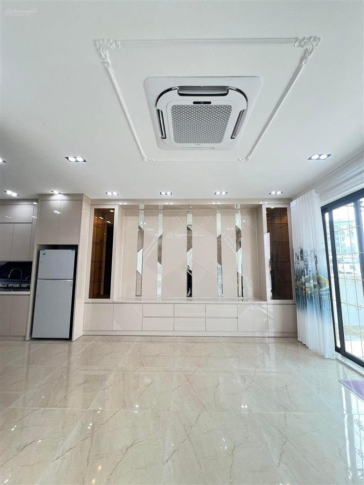 Chính chủ bán tòa nhà cầu giấy ô tô tránh kinh doanh đỉnh giá tốt nhất khu vực