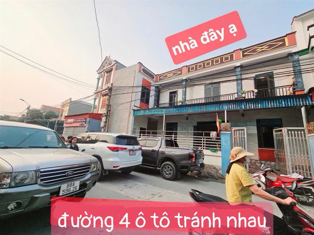 Chính chủ bán nhà 2 mặt tiền  trung tâm vĩnh yên  gần vinhomes.  0986 394 *** tỉnh