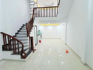 Bán siêu phẩm nam dư 6 tỷ 48mx5t mặt tiền khủng 4.7m oto đỗ cửa, vị trí hiếm, nhà kcbt, sđcc