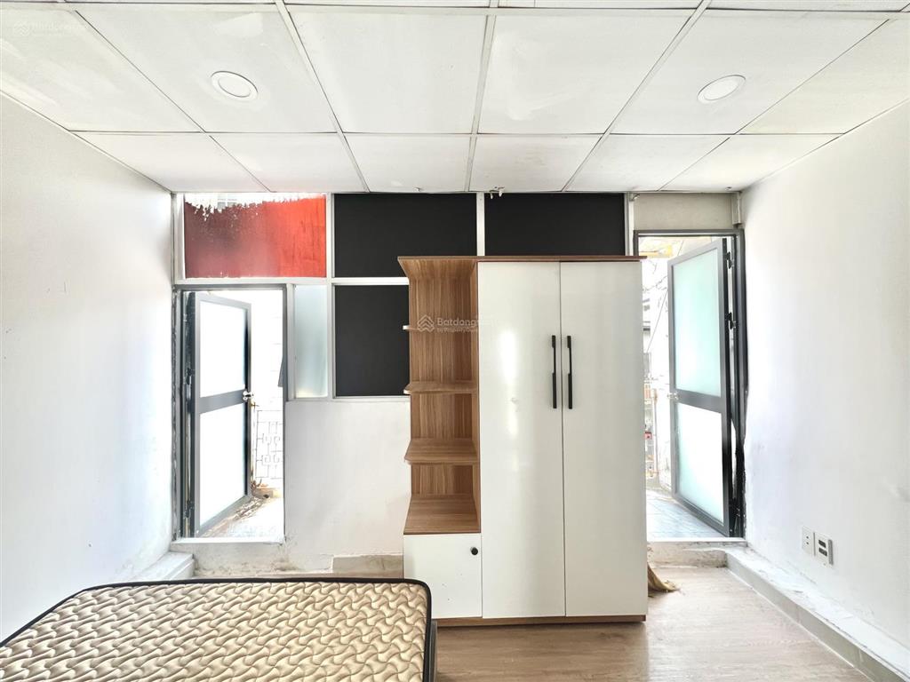 Cho thuê căn hộ 5ng4xe 2pn 50m2 full nt máy giặt balcon ngay cầu vượt 3/2 đh kinh tế ueh quận 10