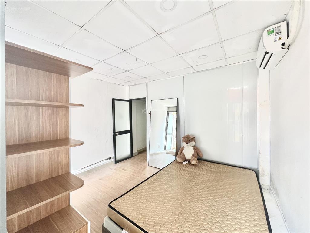 Cho thuê căn hộ 5ng4xe 2pn 50m2 full nt máy giặt balcon ngay cầu vượt 3/2 đh kinh tế ueh quận 10