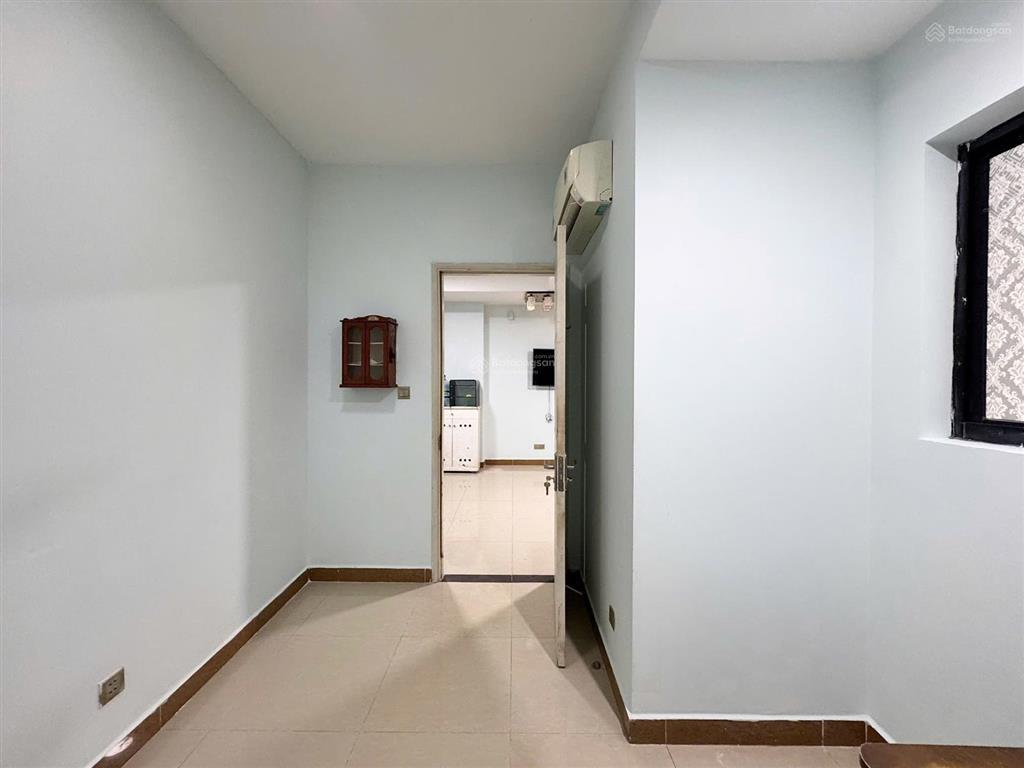 Chung cư the useful 2pn 1wc 58m2 có nội thất, thang máy hầm xe bảo vệ gần sát quận 10 đh bách khoa