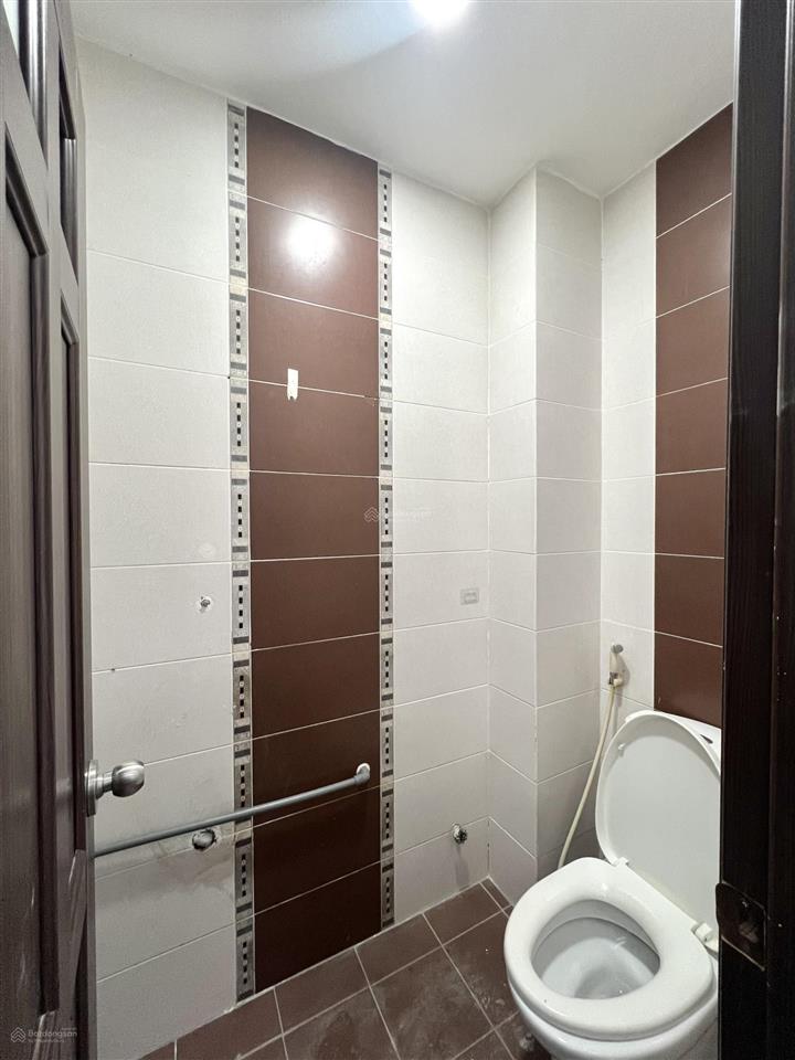 Cho thuê căn hộ 2pn 50m2 chỉ từ 7tr5 ngay khu lữ gia, đh bách khoa full nt máy giặt riêng q11