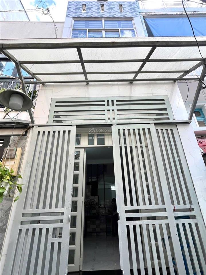 Nhà nguyên căn 3pn 2wc 36m2 mới sạch sẽ ngay tôn đản quận 4 gần cầu ông lãnh khu ăn uống