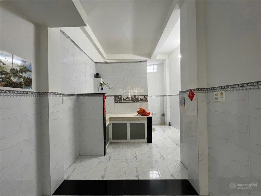 Nhà nguyên căn 3pn 2wc 36m2 mới sạch sẽ ngay tôn đản quận 4 gần cầu ông lãnh khu ăn uống