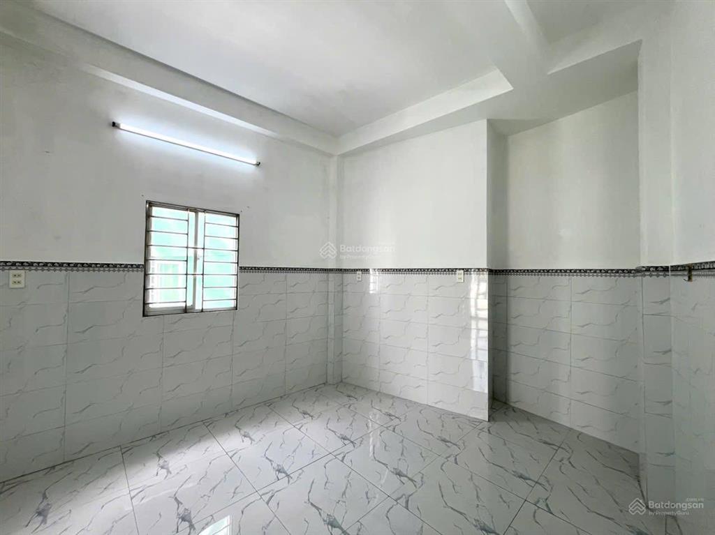 Nhà nguyên căn 3pn 2wc 36m2 mới sạch sẽ ngay tôn đản quận 4 gần cầu ông lãnh khu ăn uống