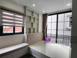 Toà căn hộ lô góc thái hà 82m2 xây mới 8t 19 căn hộ full nội thất. dt 125tr/ tháng ôtô cách 15m