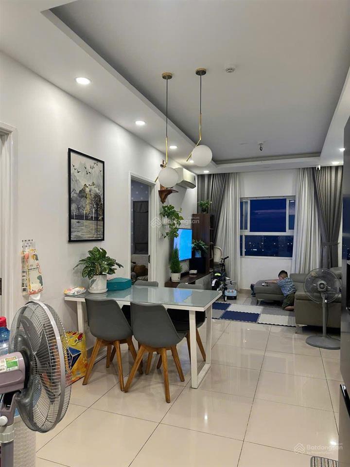 Bán gấp căn 9 view 2pn2wc, giá 2,9 tỷ full sịn đẹp  0906 948 *** ms huyền