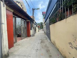 Nhỉnh 7tỷtt.thanh trì nhà đẹp dân xâyôtô đỗ cửa cách đường ngọc hồi 50mgần dự án chung cư 486