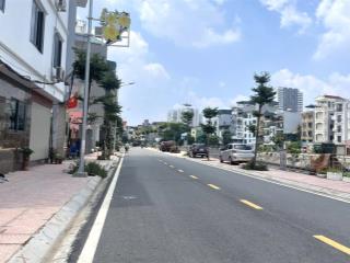 Chỉ 6.xtỷ  nhà đẹp ngay sát trung tâm thị trấn văn điển  trước nhà thoáng sáng 2 mặt ngõ  ôtô đỗ