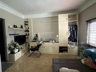 Bán nhà 3,5 tầng xây kiên cố diện tích 32m2, xây kiên cố, sổ đỏ chính chủ