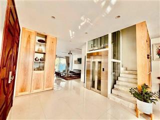 Biệt thự monaco 198m2, thang máy , bàn giao full nội thất,hướng bắc,view công viên