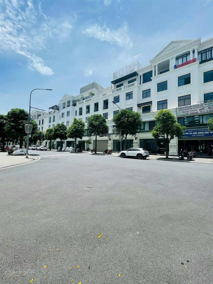 Shophouse hải đăng xẻ khe 105m2. cạnh cầu rào 3 đường 60m. căn duy nhất tại dự án. giá rẻ đầu tư