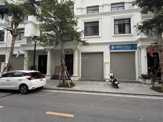 Sao biển 105m2 hàng vip, vị trí đẹp, gần hồ, gần công viên, khu vui chơi thể thao