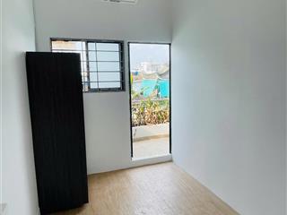 Cho thuê căn hộ 2 phòng ngủ ban công ngay lê văn sỹ  phú nhuận giáp q3