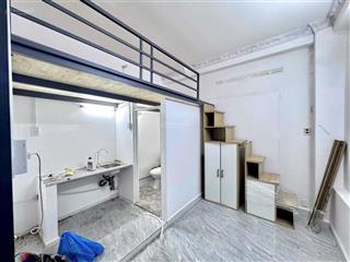 Khai trương phòng gác mới xây ngay trung tâm phú nhuận  gần cầu công lý