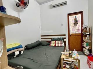 Q4 hơn 4 tỷ xíu có ngay nhà shr 40m2 2tầng btct, kdc hiện hữu