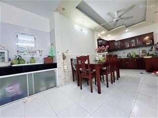 Q4 nhà đẹp 3tầng btct. kdc dân trí cao không quy hoạch 80m2 hoàn công . chỉ 7.999 tỷ tl sâu