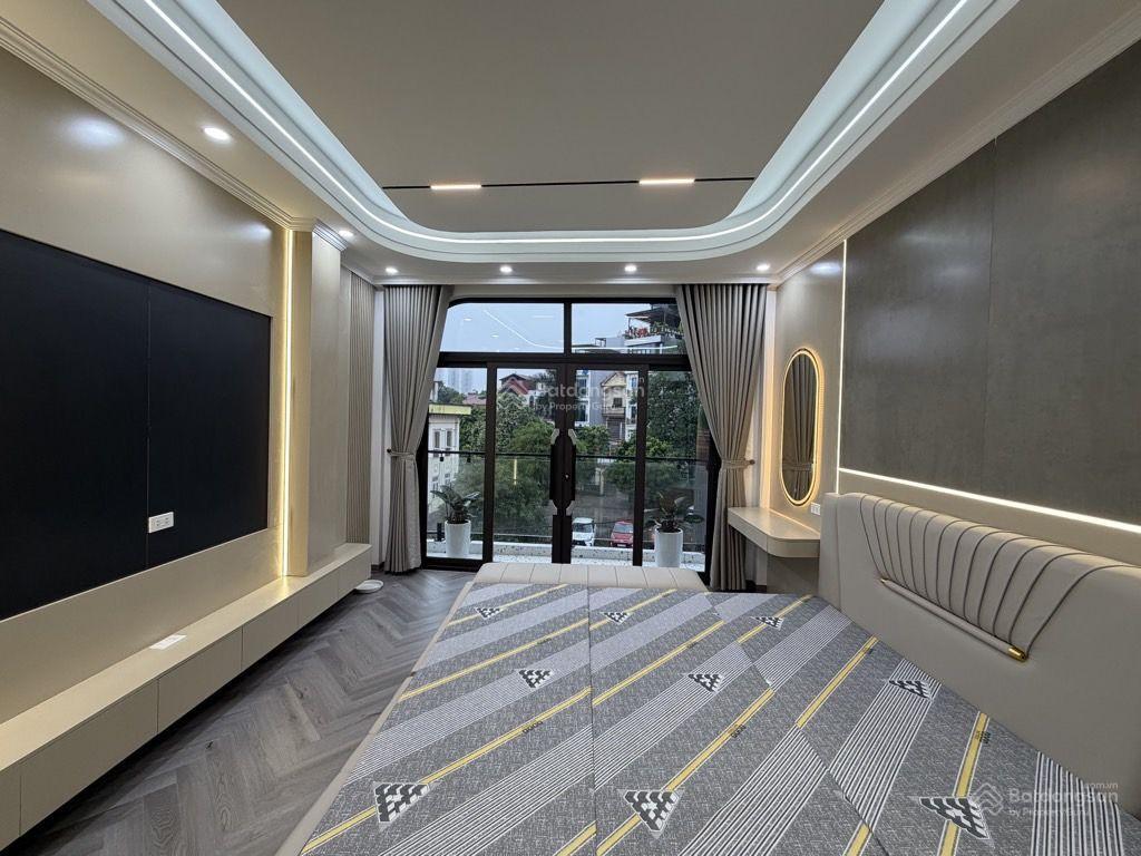 Hàng xóm linh đàm nhà 6tầng thang máy dt 50m2/giá 15,4tỷ, nội thất đầy đủ gara ô tô