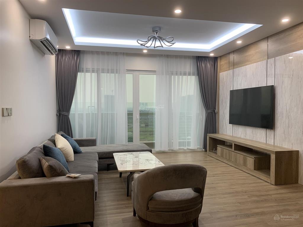 Bán căn góc tòa e4 ciputra 153m2, 4pn, nội thất đẹp