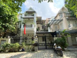 Bán biệt thự ciputra khu t 180m2 hướng đông bắc nhà mới