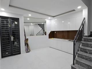 Trần đình xu, quận 1, dt 22m2, hẻm xe hơi, chủ đi nước ngoài giảm 200 triệu chỉ còn 4.89 tỷ tl ít