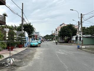 Ngộp bank. sẵn dòng tiền. nhà nở hậu. bán giá rẻ hơn bank định giá.