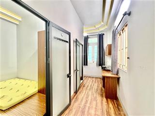 Cho thuê căn hộ 2pn cửa sổ lớn 40m2  full nội thất  ở 4ng 3xe  gần svđ phú thọ  đh bách khoa