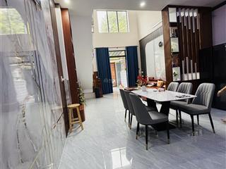 Chủ cần bán nhà sổ hồng riêng thổ cư 100%