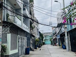Nhà đẹp ở ngay giáp phú mỹ hưng, xe hơi thông, 85m2. nhỉnh 8 tỷ.