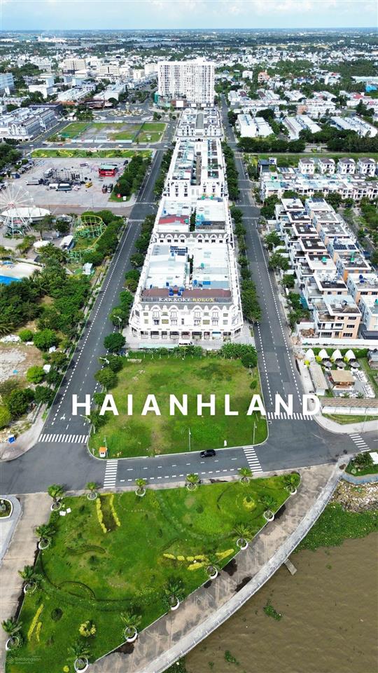 Bán 2400m2 ngay đảo phú gia view biển 4 mặt tiền, có giấy phép xây dựng khách sạn 8 tầng