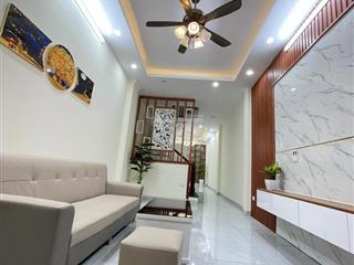Cần bán nhà phố thái hà. tt đống đa 43m , 4t , gara . 2 thoáng , nhà đẹp , nhỉnh 14 tỷ , ở ngay