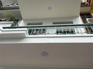 Cho thuê nhà nguyên căn ngõ Nguyễn Viết Xuân, 80m2 x 4 tầng, 4 ngủ to, 3 wc, 16 triệu