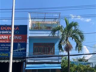 Nhà mặt tiền đường 23/10 vừa ở vừa kinh doanh  phường tây nha trang