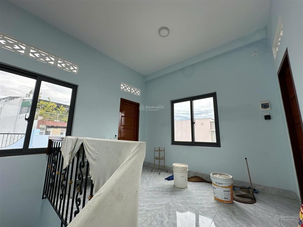 Bán nhà 3 tầng  vĩnh hải, bắc nha trang  chỉ 4 tỷ 200