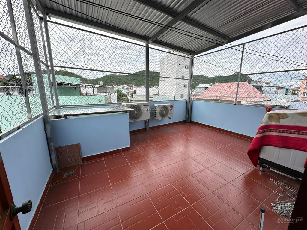 Bán nhà 3 tầng  vĩnh hải, bắc nha trang  chỉ 4 tỷ 200